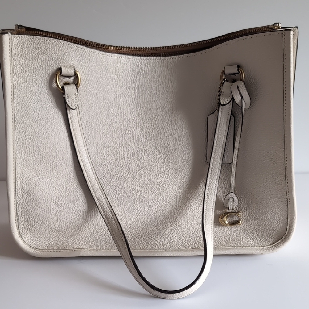Coach Tyler Carryall In Chalk - Picture 3 of 7